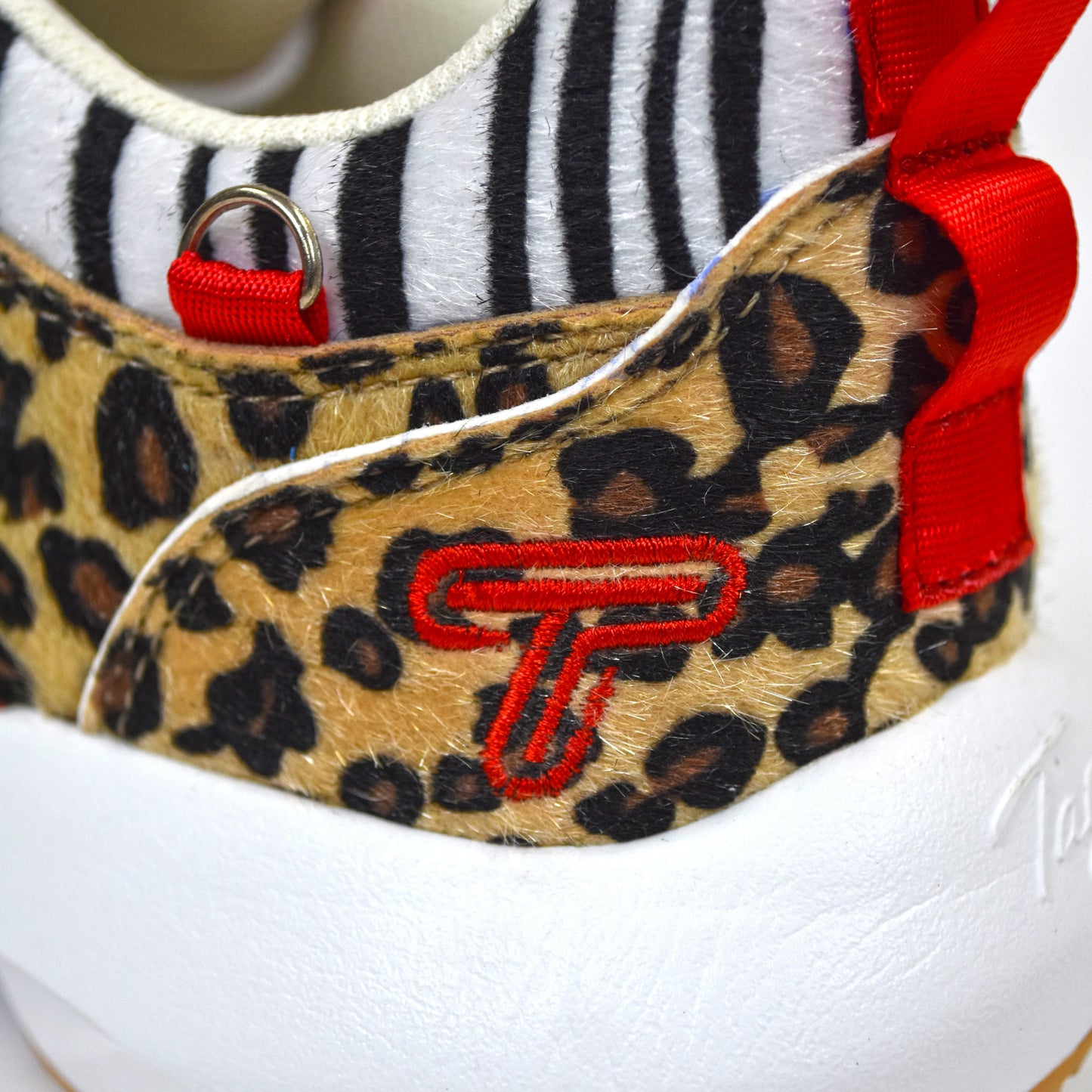 Tagz Genesis "Safari"