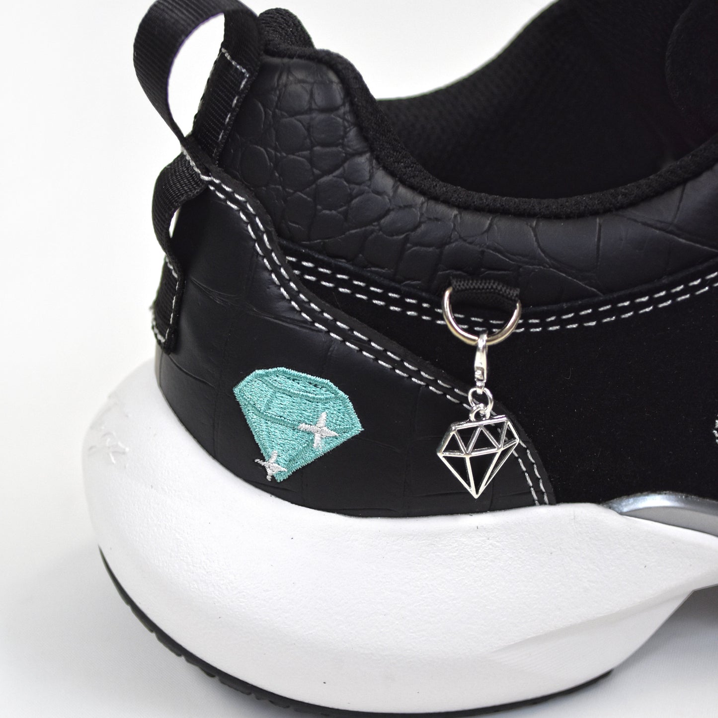 Tagz Genesis "Tiffany"