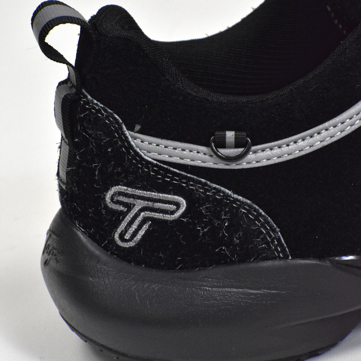 Tagz Genesis "Blackout"
